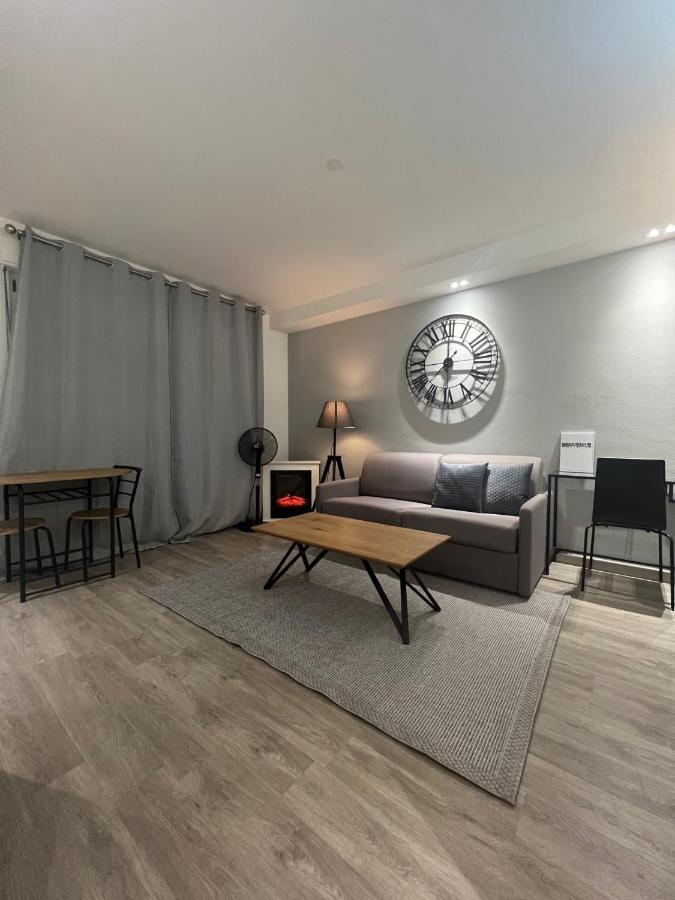 Le Carre Strasbourgeois - Logement Entier Au Centre Du Neudorf F1 Bagian luar foto